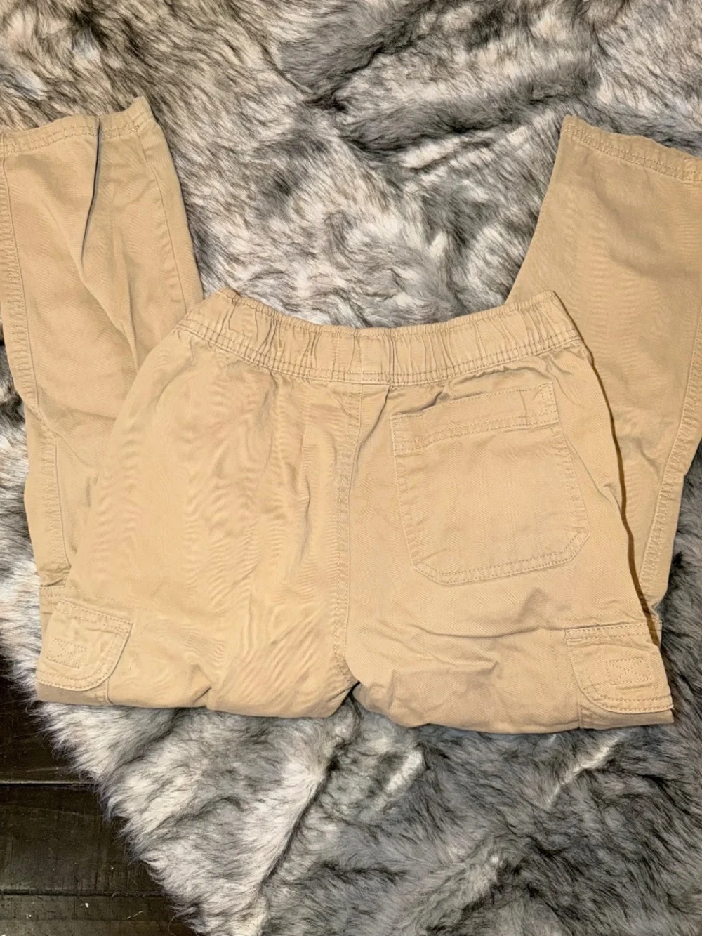 THE CHILDREN'S PLACE // Boys Khaki Cargo School Uniform Pants // Size 10 Husky